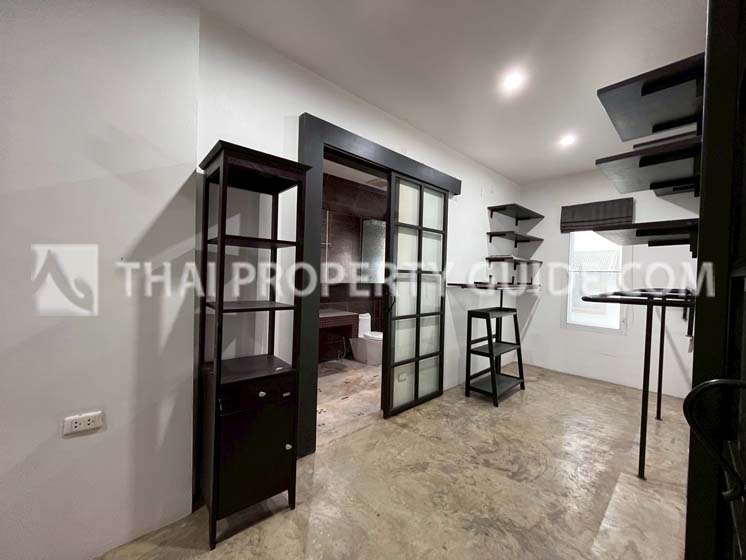 House in Sukhumvit 